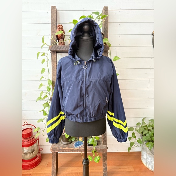 New Look Navy Raincoat with Yellow Stripes - Picture 16 of 17